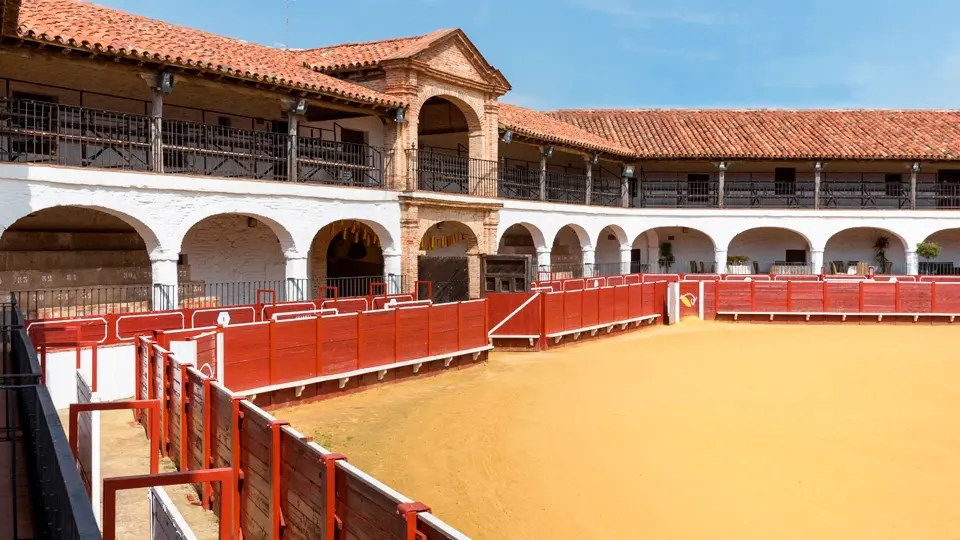 Almadén bullring