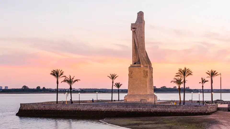 Columbus monument. Huelva Columbus monument. Huelva