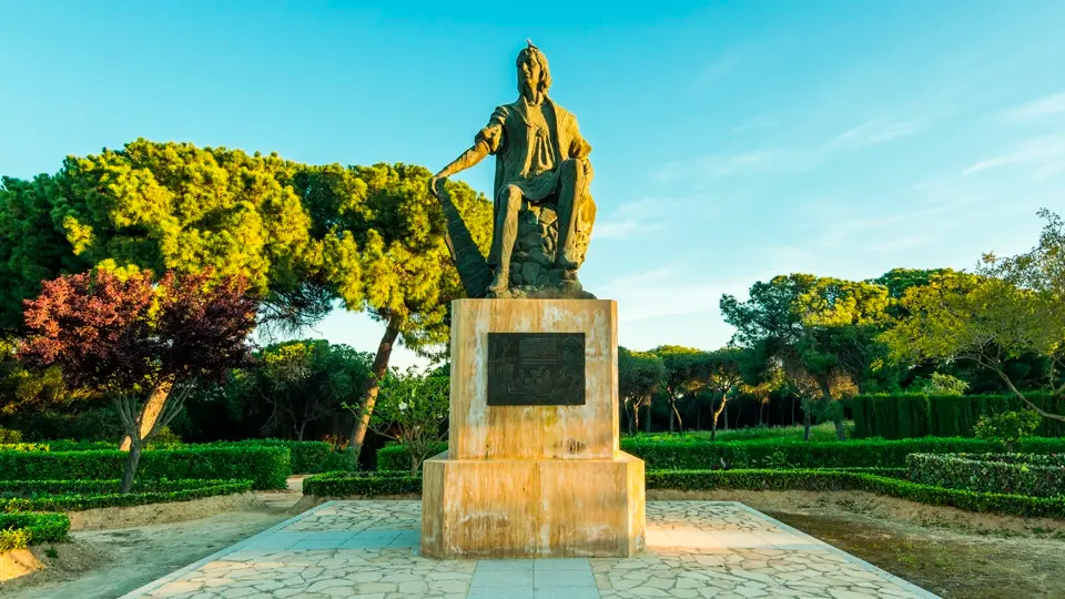Columbus monument. La Rábida