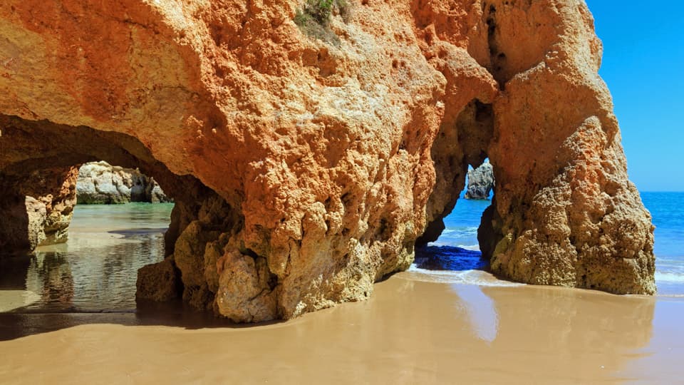 Praia dos Três Irmãos. Algarve