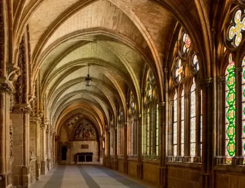 Famous Cathedrals in Northern Spain: Leon & Burgos Cathedrals
