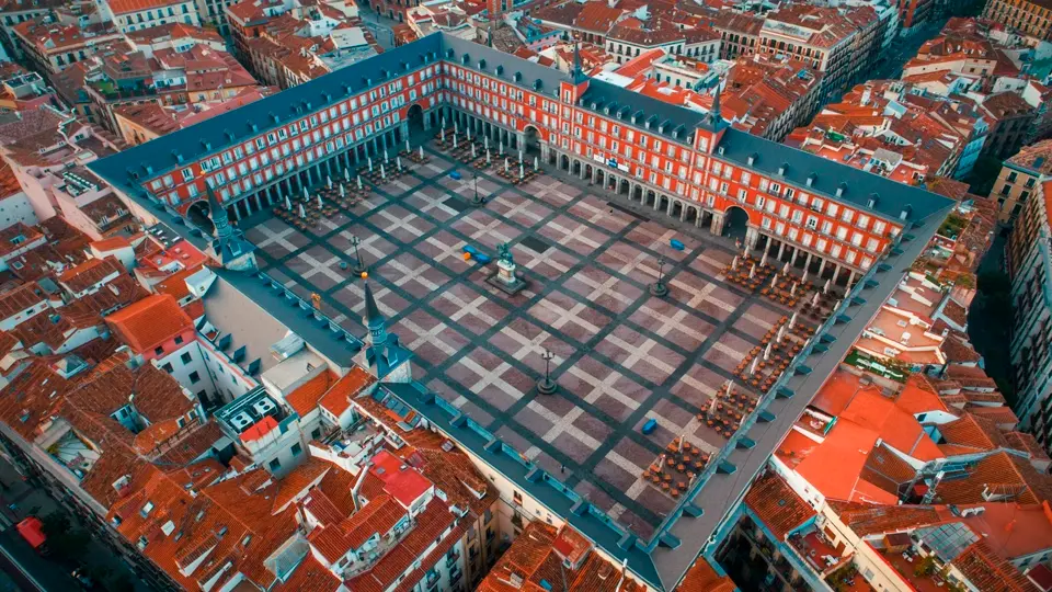 Plaza Mayor: the Heartbeat of Madrid