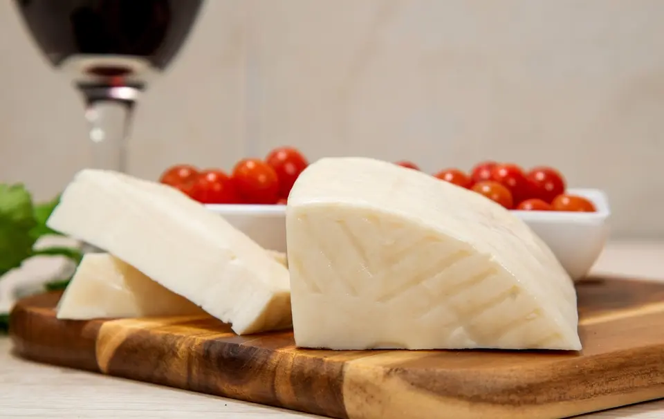 The spanish cheese: "Queso Majorero" (Canary Islands)