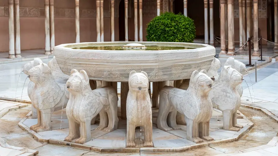 The Court of the Lions. Granada