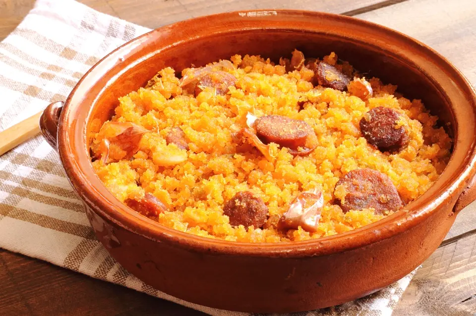 Migas con chorizo. Zaragoza