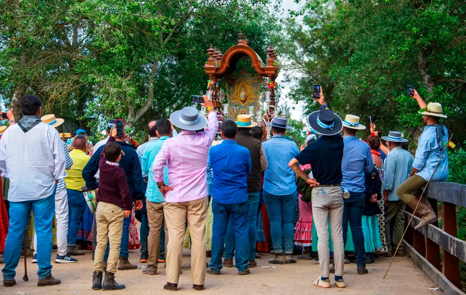 Pilgrims on the way to El Rocío