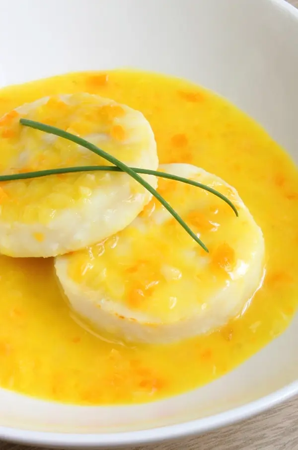 Fish slices in sauce