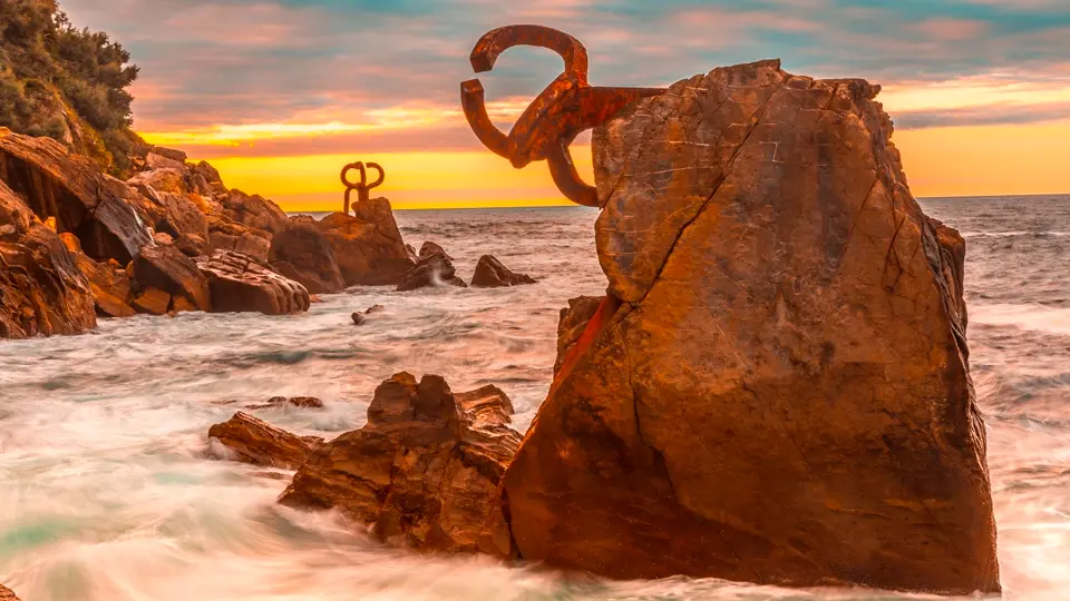 Comb of the winds. San Sebastián Comb of the winds. San Sebastián