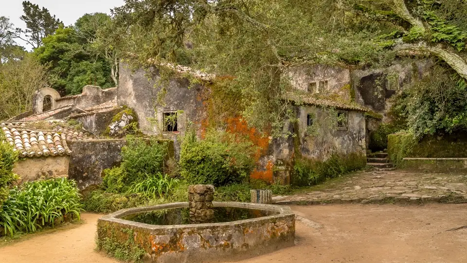 Convento dos Capuchos. Sintra park Convento dos Capuchos. Sintra park