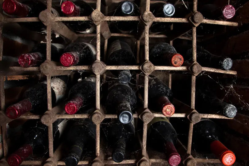 Reserve red wine bottle rack